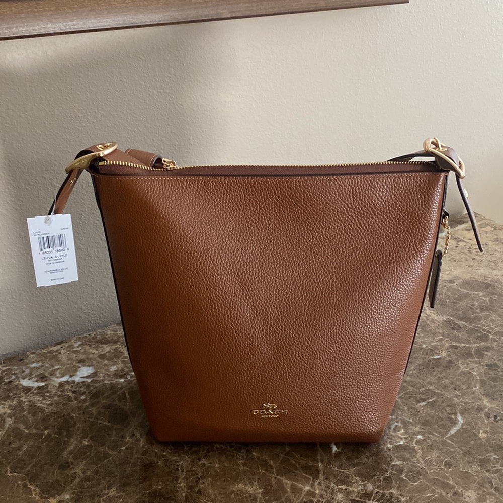 HP🎉 COACH Val Duffle, Shoulder or Crossbody, Redwood Brown, Pebble Leather, NWT